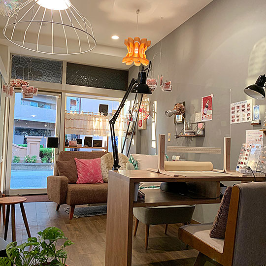 門真市のネイルサロンKiKo NAIL お店の様子