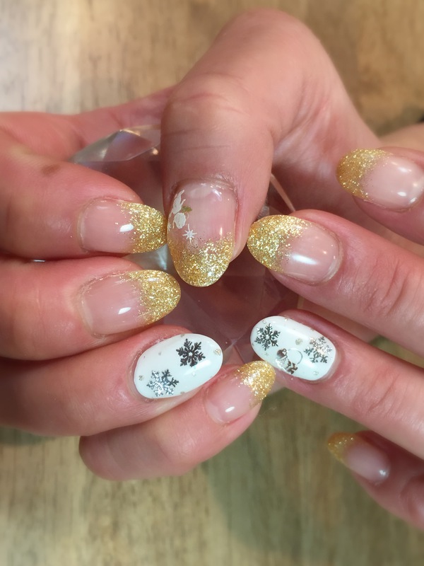 サンタネイル。