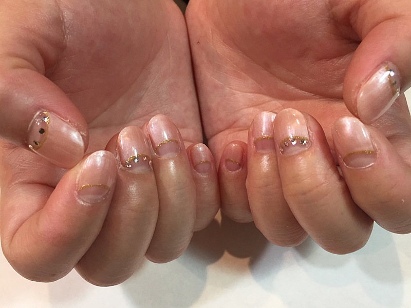 フレンチ×シンプルビジュー。