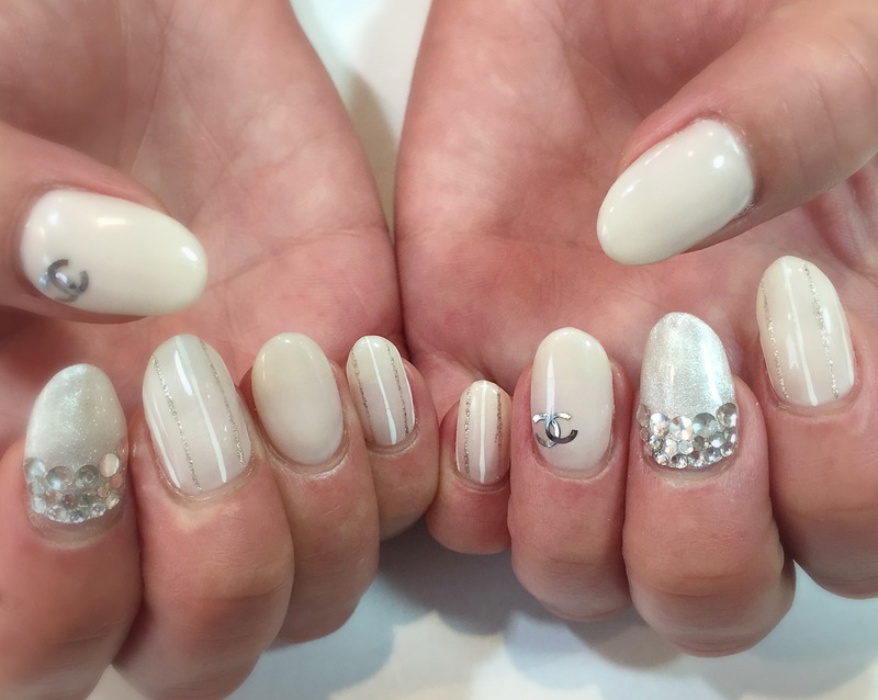 ストライプ×シルバービジュー。