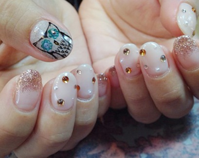 dotビジュー×フクロウ。