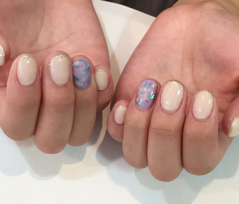 ブルー×パープルのタイダイネイル。