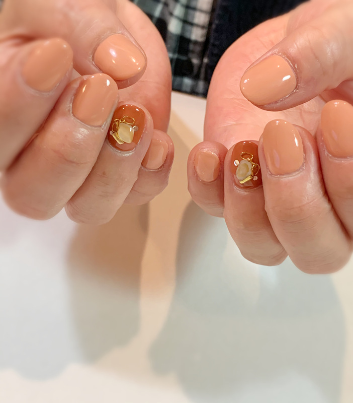 テラコッタネイル。