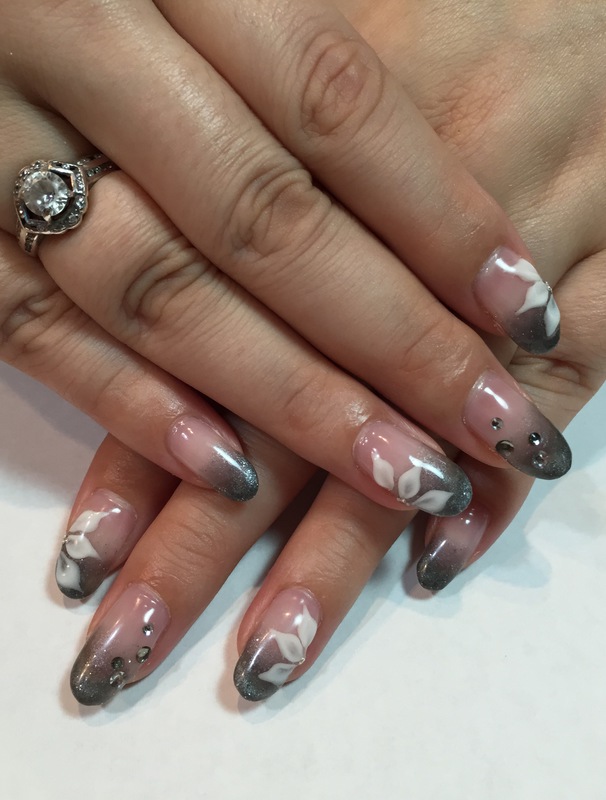 エンボスアート ネイル。