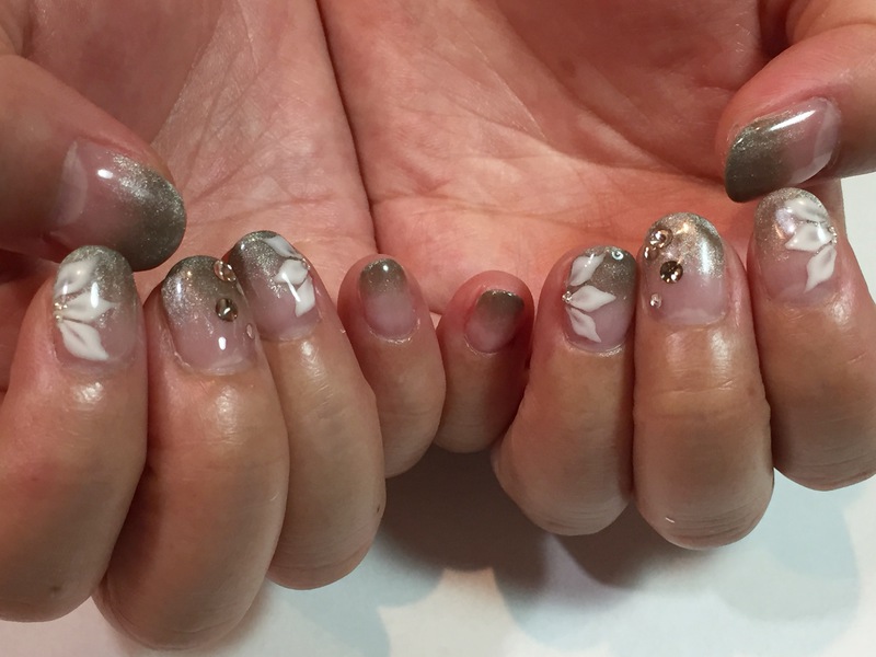 エンボスアート ネイル。