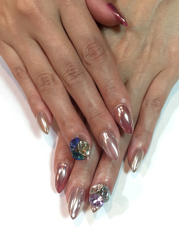 グラデ ミラーネイル×Vカットビジュー♡