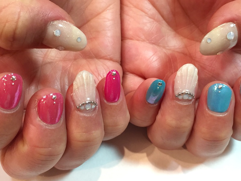 ビビッドカラー×オーロラ×ホワイトマーメイドシェル。