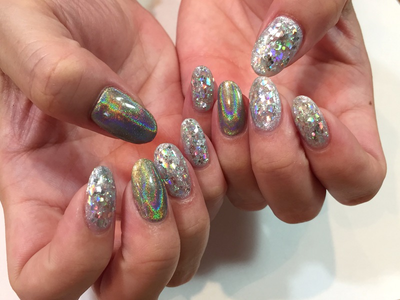 シルバーホロ・グリッター×ユニコーンパウダーでギラギラ♡