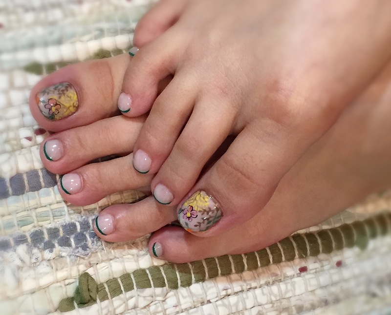 ペディ　和ボタニカル×ラインフレンチ。