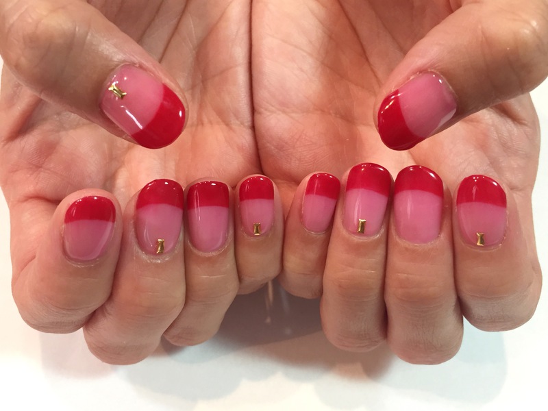 シースルーピンク×レッド　フレンチネイル。