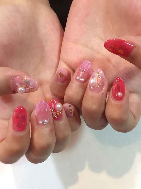 シースルーカラー×マーメイドネイル。