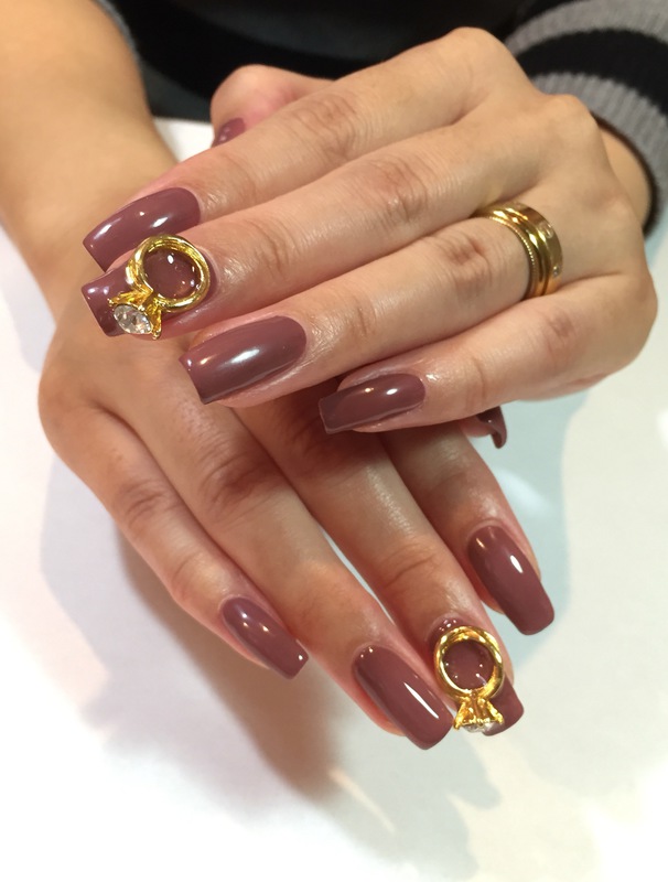 ピンクブラウン×ビッグリング。