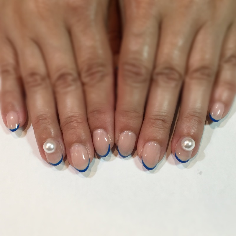 スキニーフレンチネイル×デカパール。