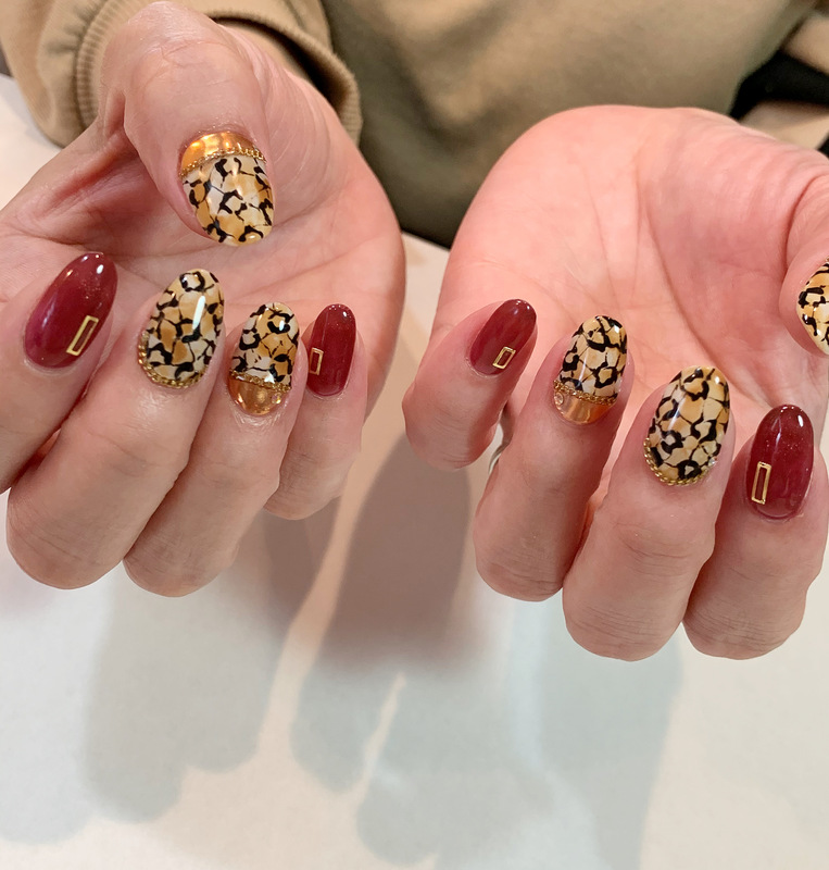 ・アニマル柄ネイル・シアーボルドー・ピンクゴールドミラーネイル