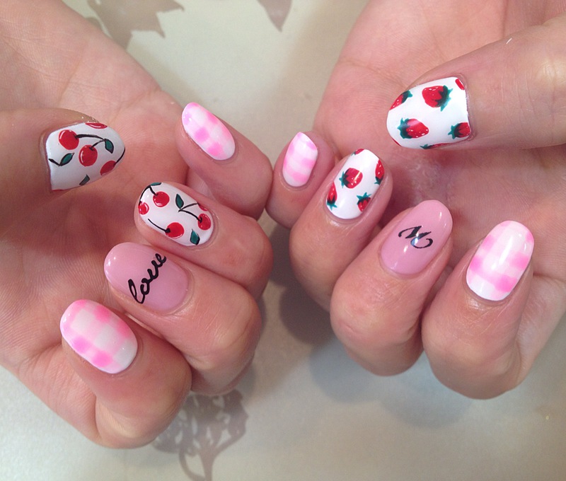 フルーツ×ギンガムチェック。